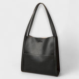 Produktbild – Addison – Kvinnohandväska med strukturerad stil