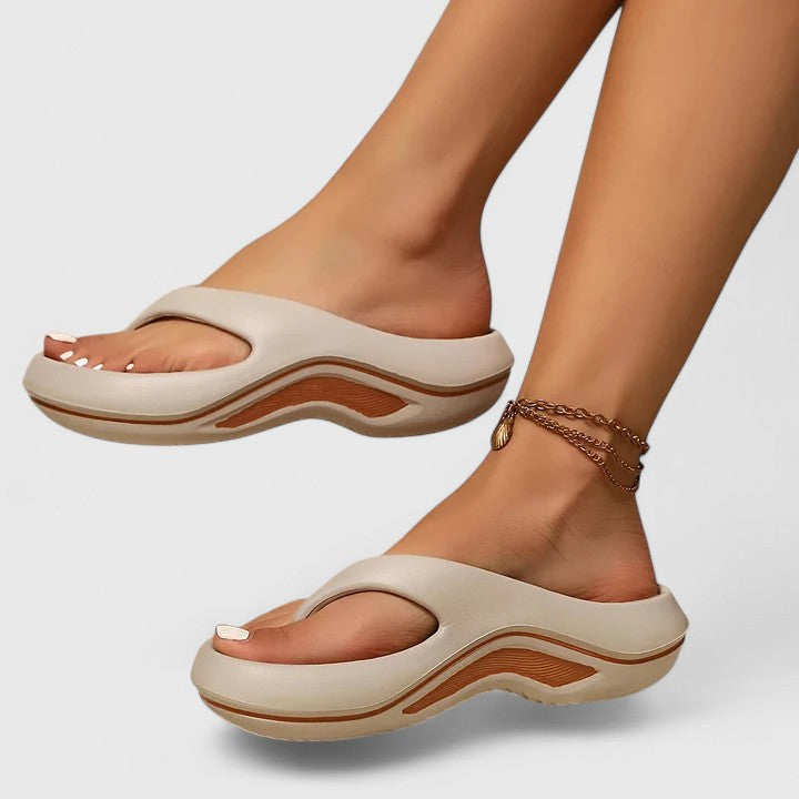 Produktbild – Juliette – Ortopediska Slip-in-sandaler