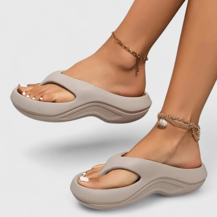 Produktbild – Juliette – Ortopediska Slip-in-sandaler