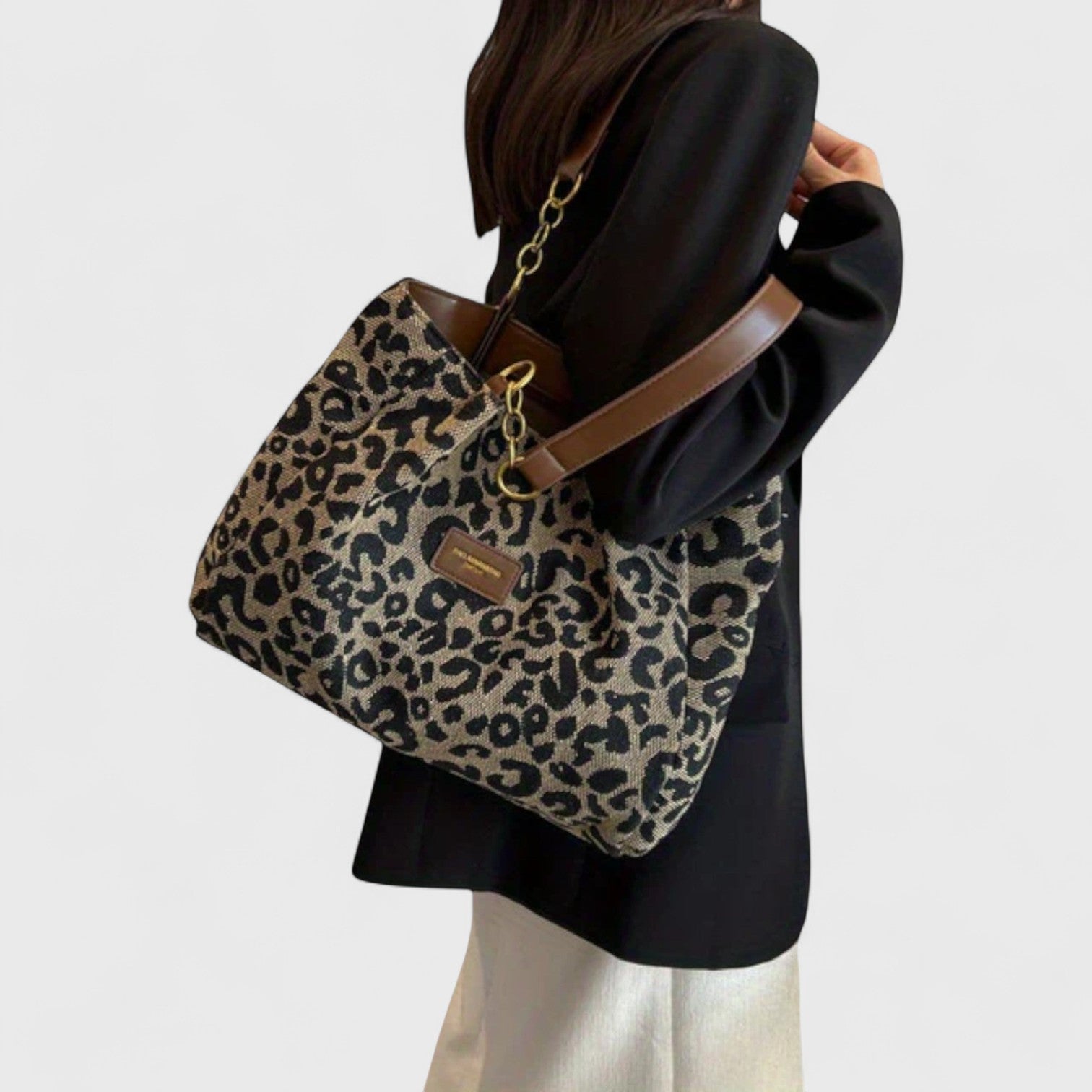 Leona | Shoppingväska i canvas med leopardmönster