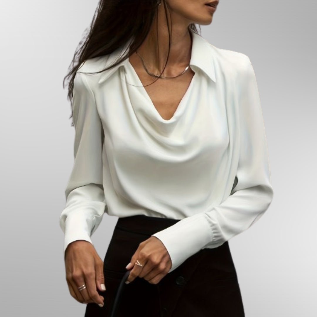 Produktbild – Violet – Elegant i satin blus