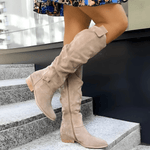Produktbild – Skyler – Snygga Knähöga Mockaboots