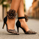 Blommiga eleganta pumps