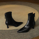 Eleganta ankelboots i läder med klack