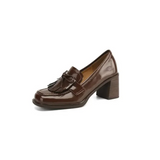 Élina | Loafers med tofsar och blockklack