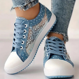 Eleganta sneakers med spetsdetaljer