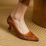 Mathilde | Texturerade slip-on-pumps