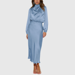 Produktbild – Maristella – Lyxig Satin Maxi Klänning