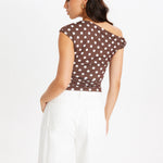 Nina | Asymmetrisk prickig topp