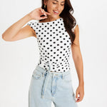 Nina | Asymmetrisk prickig topp