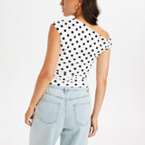 Nina | Asymmetrisk prickig topp