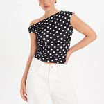 Nina | Asymmetrisk prickig topp
