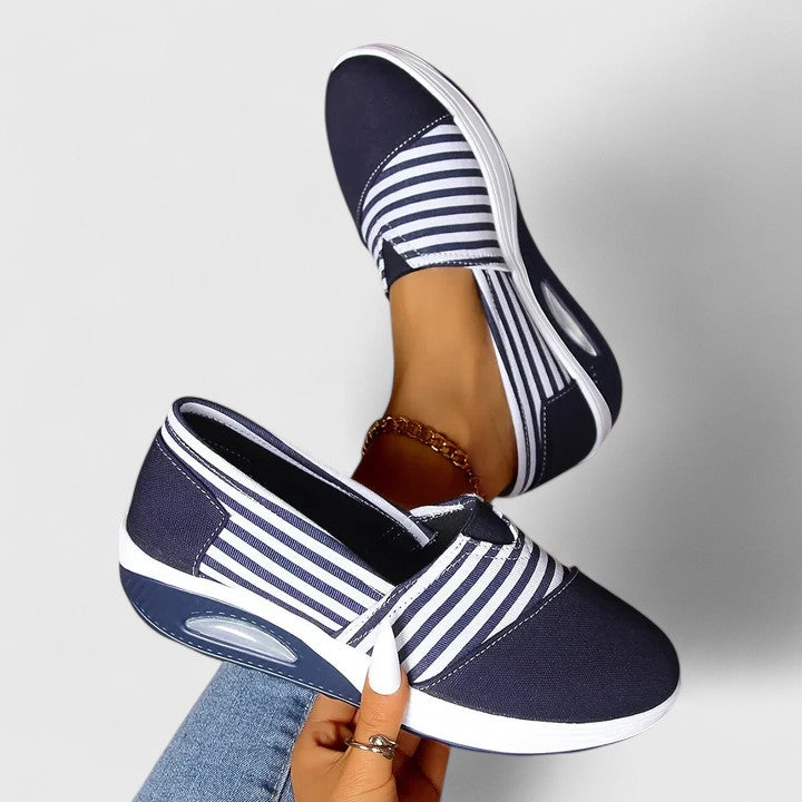 Produktbild – Julia – Ortopediska Sneakers