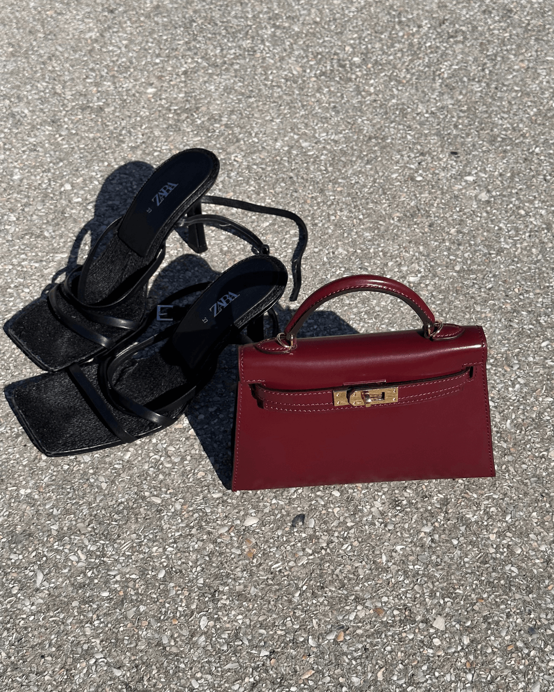 Amélia | Elegant mini-väska i vinrött läder