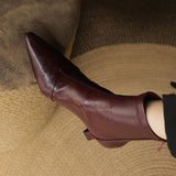 Eleganta ankelboots i läder med klack