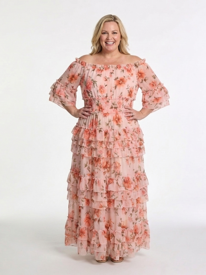 Rosalie | Blommig maxiklänning med volanger och urringning