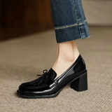 Élina | Loafers med tofsar och blockklack