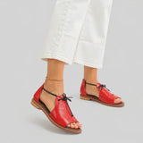 Nicole | Platta sandaler i läder
