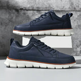 Stödjande sneakers i läder