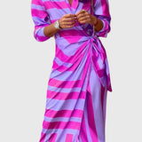 Produktbild – Everly – Elegant Wrap Dress With Print