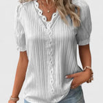 Produktbild – Avienne – Elegant V-ringad blus