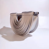 Seren | Skulptural elegant handväska