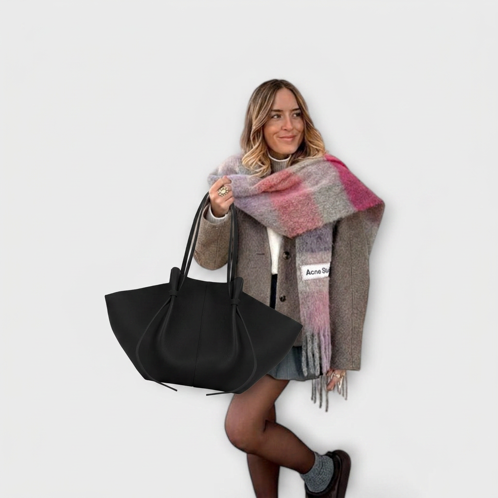 Produktbild – Amelia – Elegant och rymlig shopperväska
