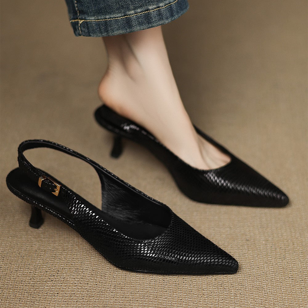 Delphine | Spetsiga slingback-pumps