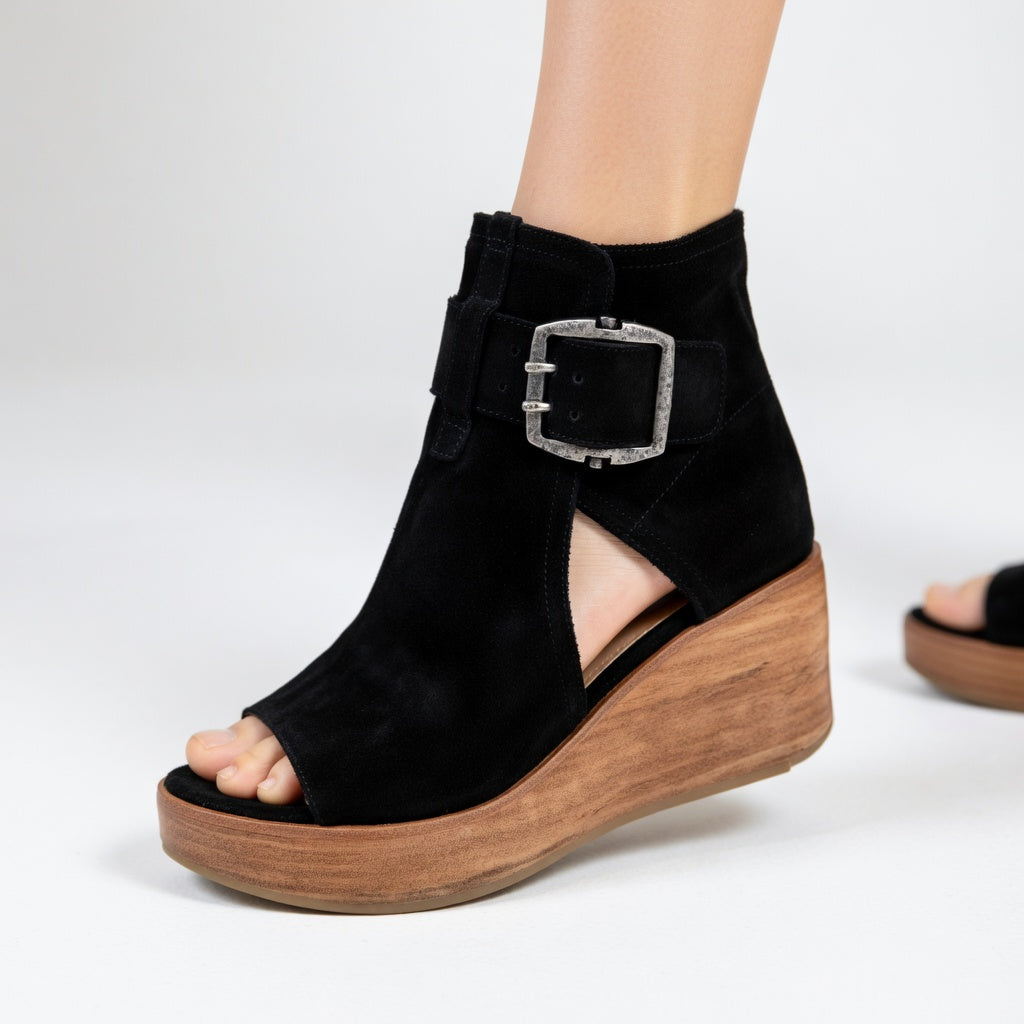 Lila | Öppna ankelboots med kilklack