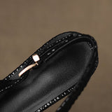 Delphine | Spetsiga slingback-pumps