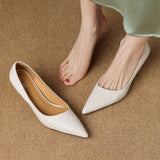 Lucie | Smala pumps i läder