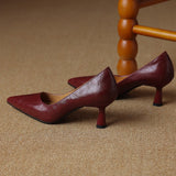 Lucie | Smala pumps i läder