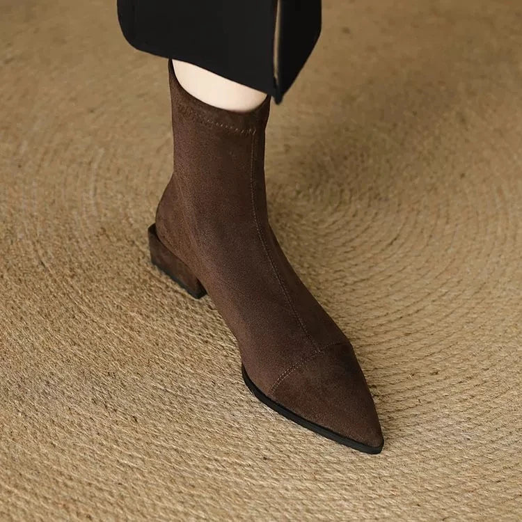 Anouk | Bekväma ankelboots med blockklack
