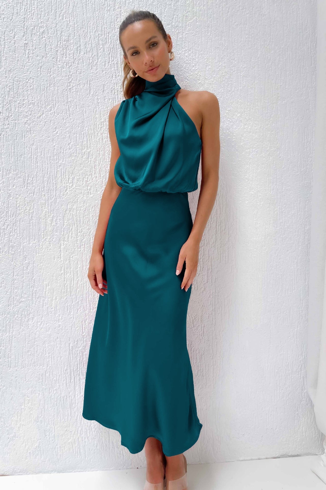 Produktbild – Faith – Kvinnors Chic Halterneck Aftonklänning