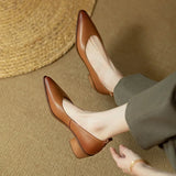 Manon | Stilrena pumps med blockklack