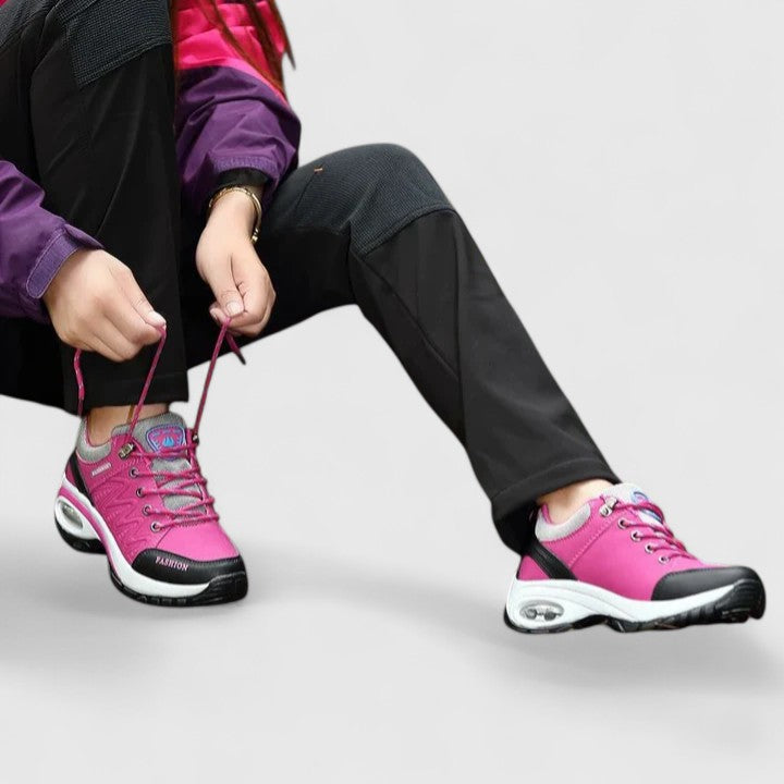 Produktbild – Leslie – Bekväma Sneakers