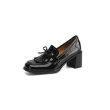 Élina | Loafers med tofsar och blockklack