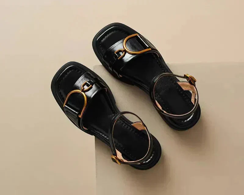 Produktbild – Amara – Platta Sandaler Med Spänne