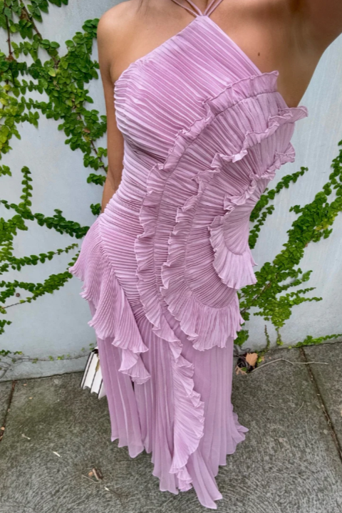 Produktbild – Paige – Kvinnors Plisserad Volang Halterneck Midi Klänning