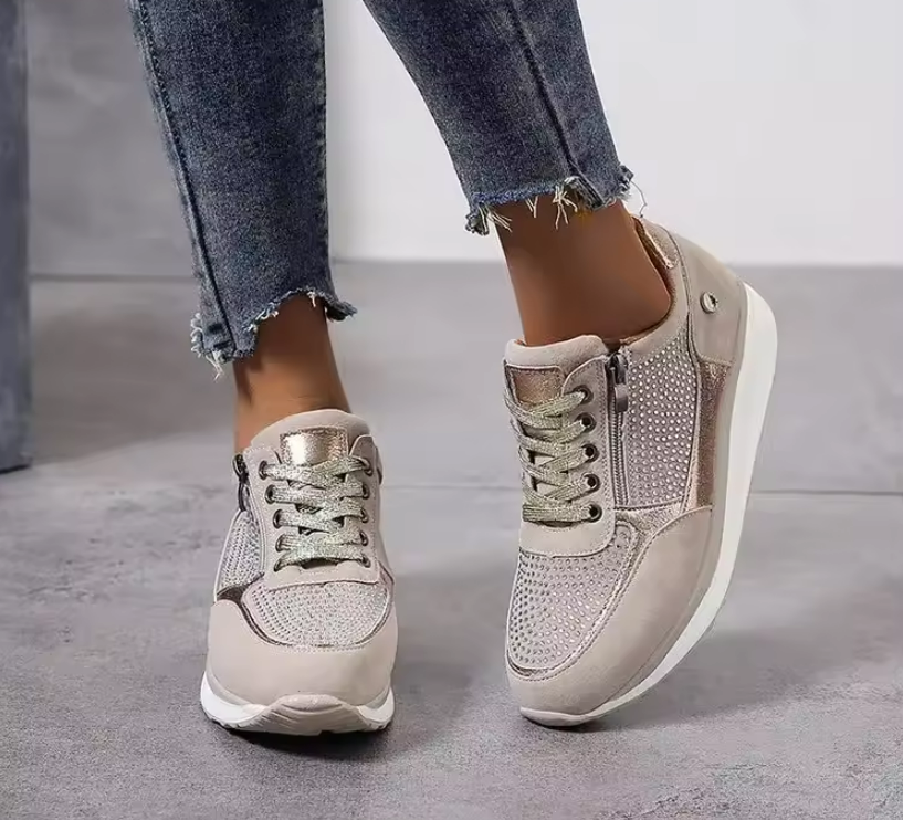Produktbild – Matilda – Vardagliga Bekväma Sneakers