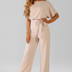 Produktbild – Danielle – Klassisk Jumpsuit Med Knytskärp Och Vida Ben För Dam