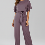 Produktbild – Danielle – Klassisk Jumpsuit Med Knytskärp Och Vida Ben För Dam