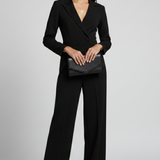 Produktbild – Charlotte – Skräddarsydd Jumpsuit Med Omlott Fram Och Vida Ben För Dam