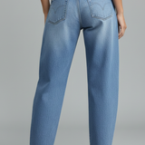 Produktbild – Isabella – Damens avslappnade lågmidjade raka jeans