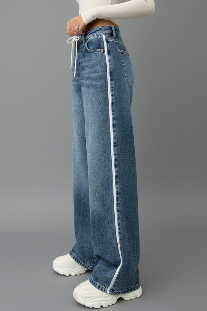 Produktbild – Gabriella – Kvinnors Avslappnade Vida Denimjeans med Dragsko Detalj
