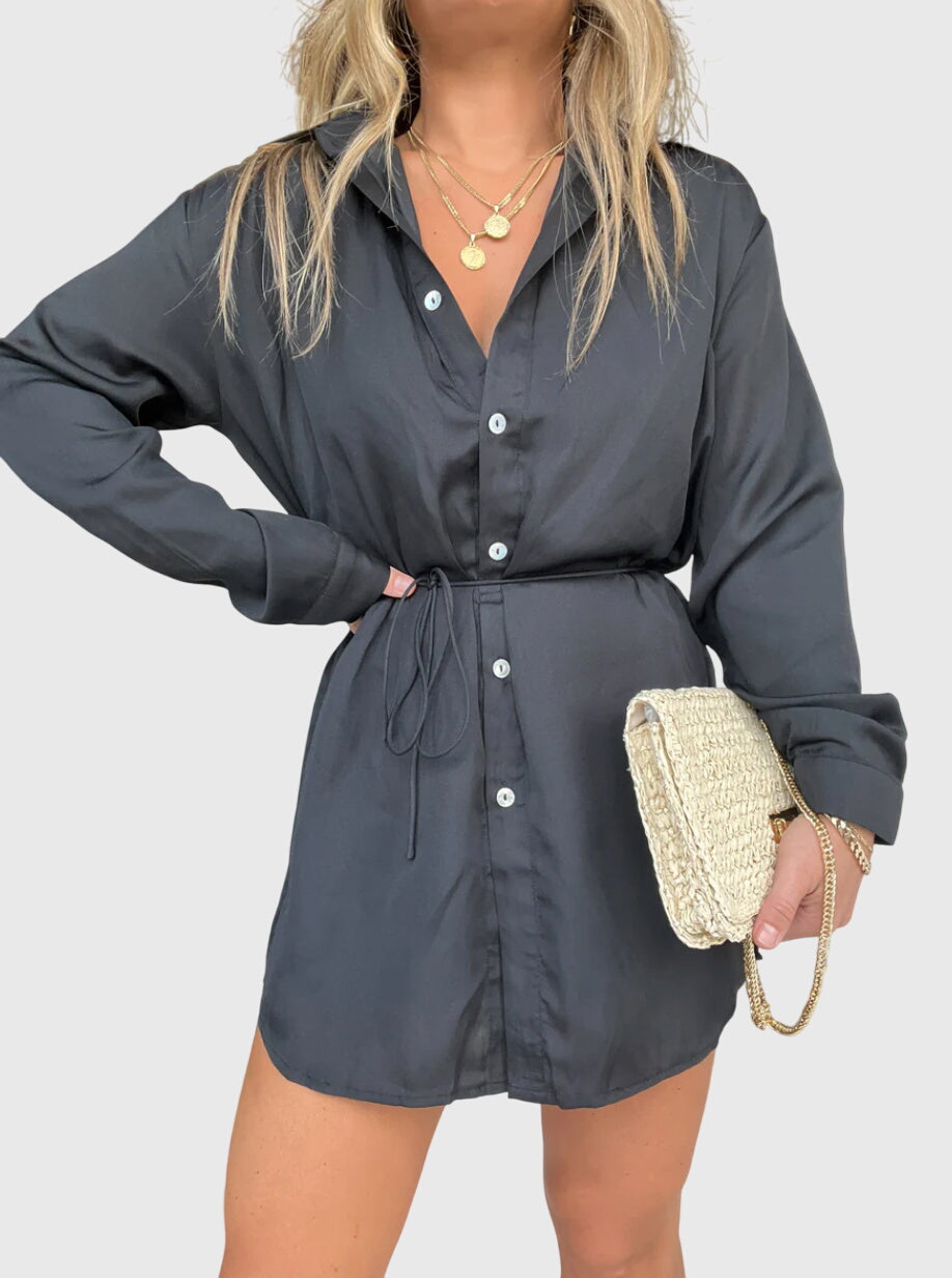 Produktbild – Nova – Elegant Romper Klänning