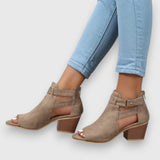 Nadine – sandal med kraftig klack