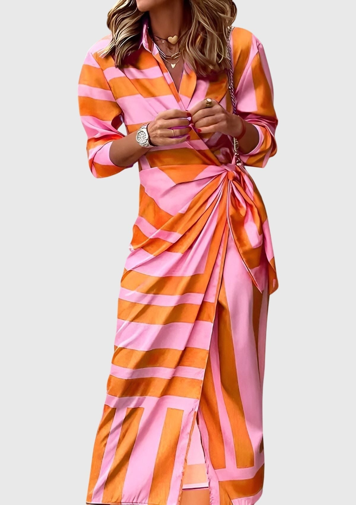 Produktbild – Everly – Elegant Wrap Dress With Print