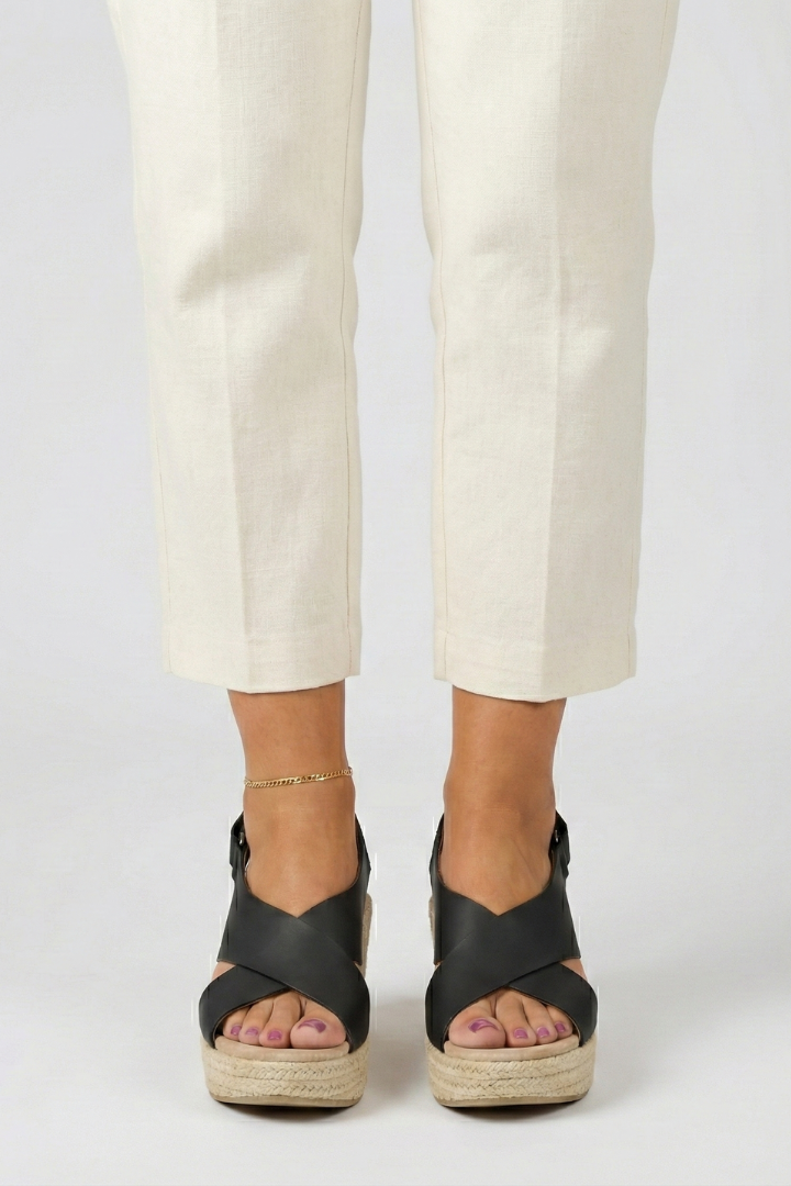 Produktbild – Michelle – Slingback-sandaler Med Kilklack Och Korsade Remmar För Dam