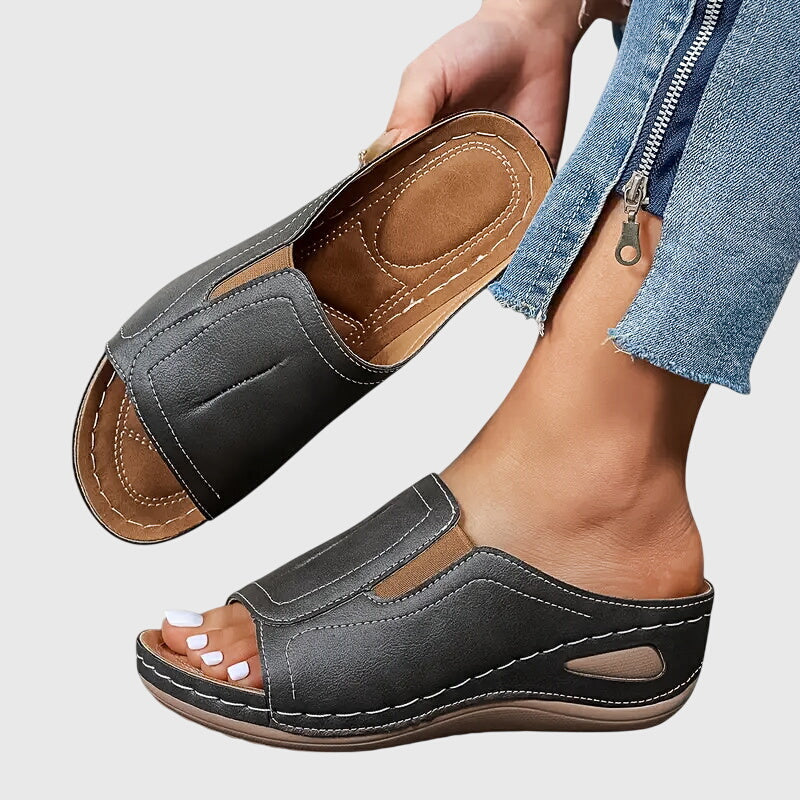 Produktbild – Aretha – Ortopediska Sandaler